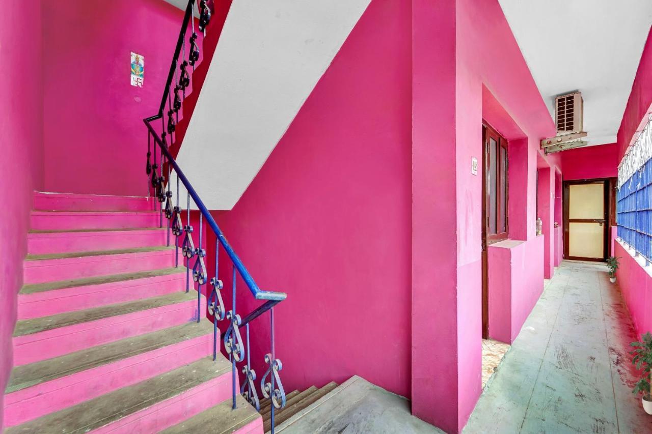 Hotel O Arunachala Guest House Near Pvr Spi Palazzo Madrás Exterior foto